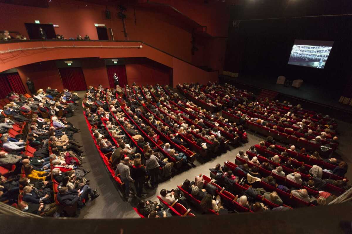 La platea del Teatro Carcano.
